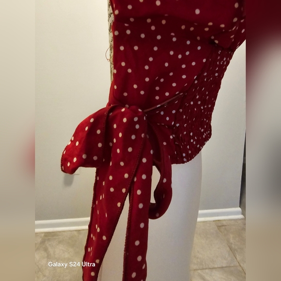 Ruffle Blouse with side ties - Picture 3 of 3